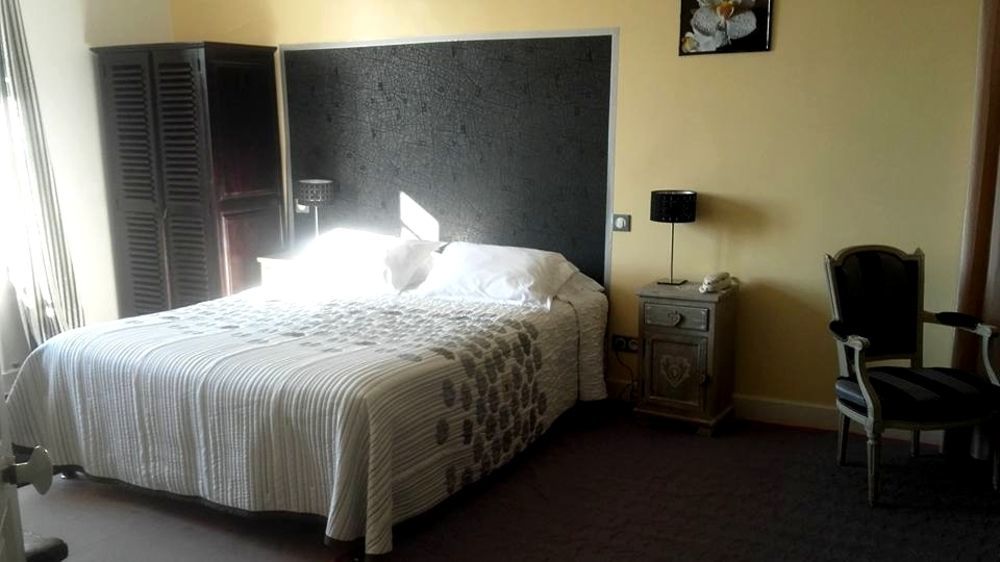 Hotel La Villa Saint-Pierre-dʼIrube Buitenkant foto