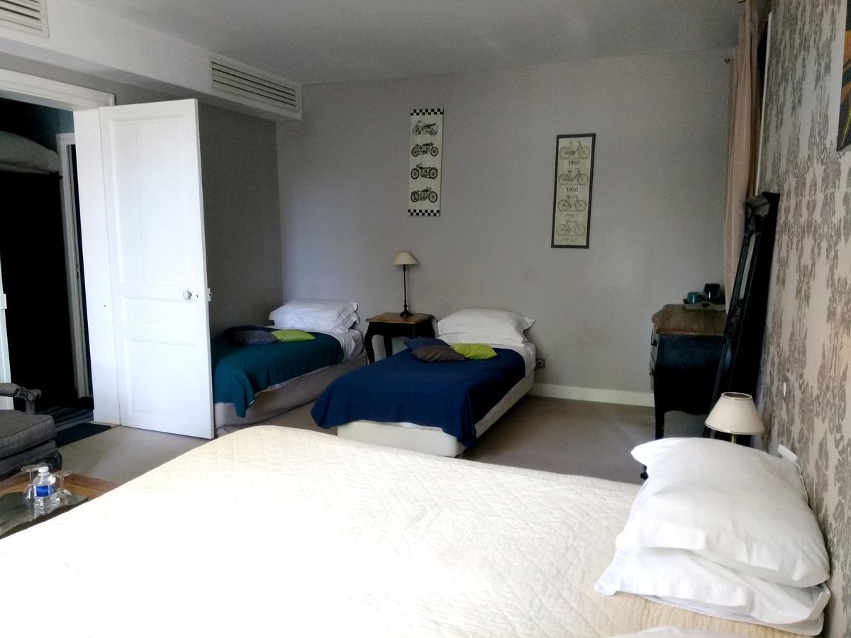 Hotel La Villa Saint-Pierre-dʼIrube Buitenkant foto